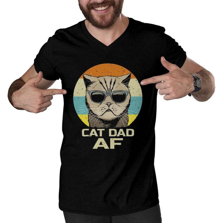 Cat Dad Af Vintage Retro Funny Fathers Day Men V-Neck Tshirt