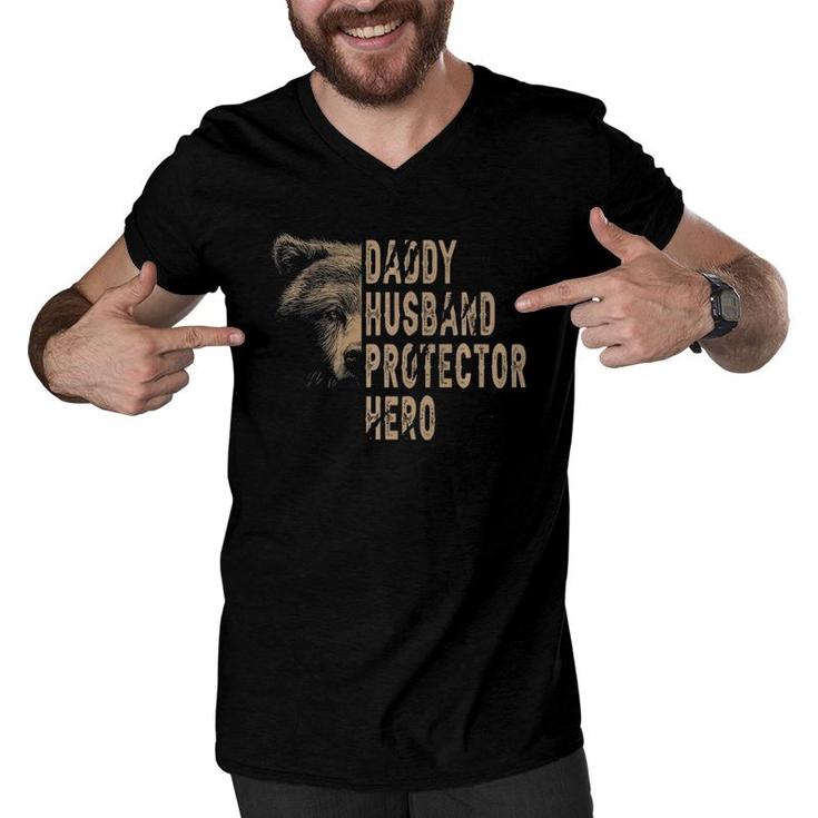 Daddy Husband Protector Hero Stay Cool Dad Papa Bear Dad Fun  Men V-Neck Tshirt