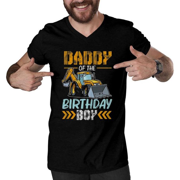 Daddy Of The Birthday Boy Construction Excavator Men V-Neck Tshirt