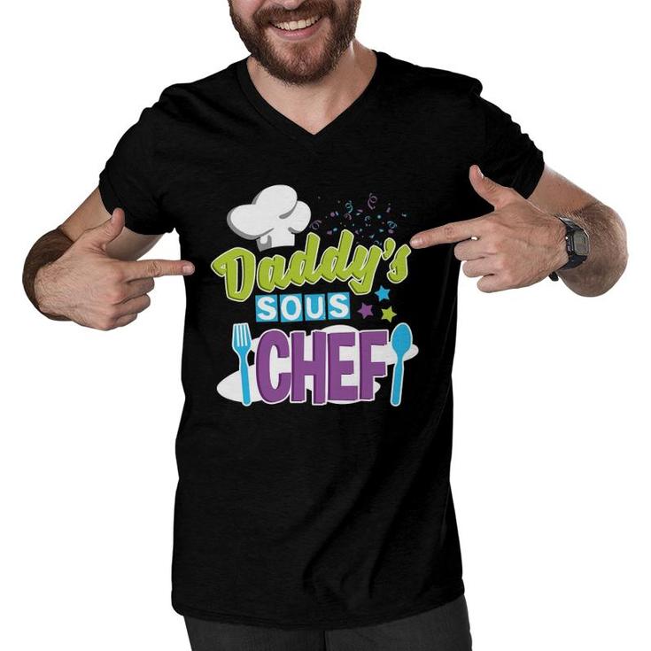 Daddy's Sous Chef Kid's Cooking Men V-Neck Tshirt