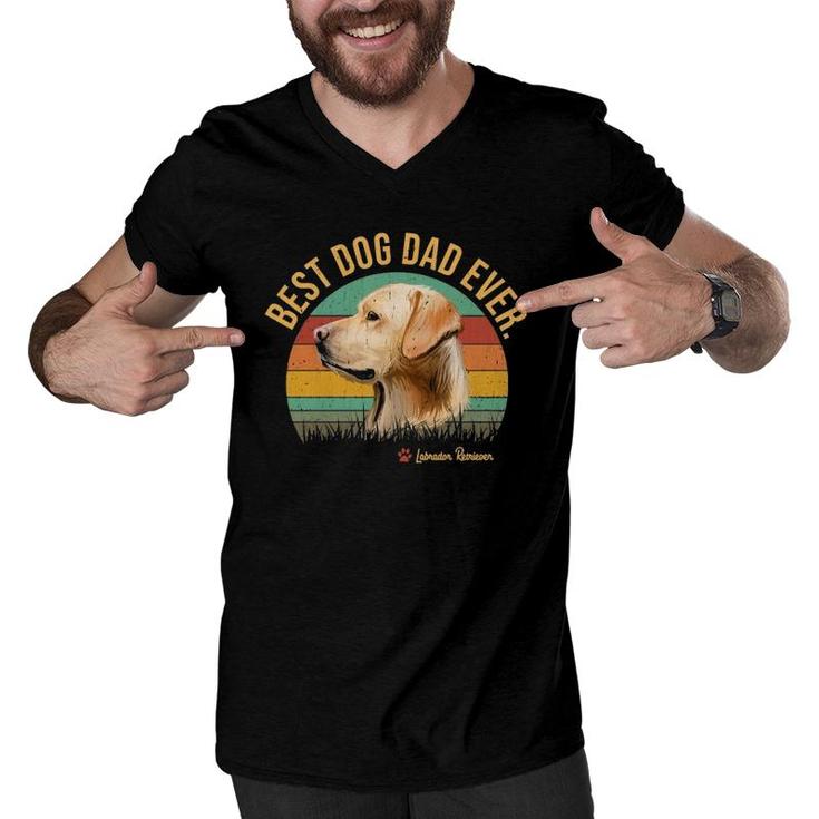 Dogs Vintage Best Labrador Retriever Dad Ever Gift Men Men V-Neck Tshirt