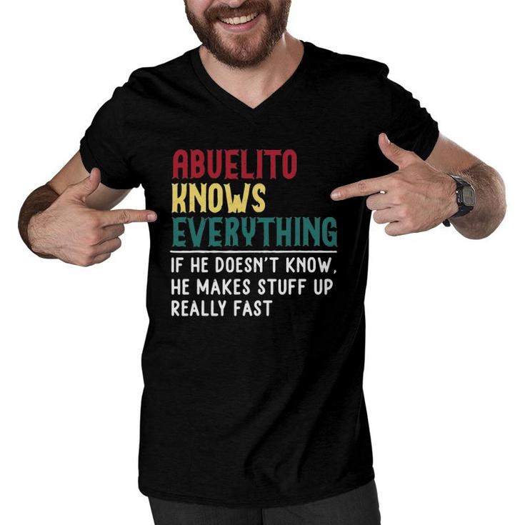 Funny Abuelito Know Everything Father's Day Gift For Grandpa Men V-Neck Tshirt