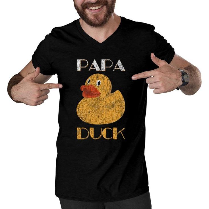Funny Papa Duck Farm Animal Distressed Design Father's Day Men V-Neck Tshirt