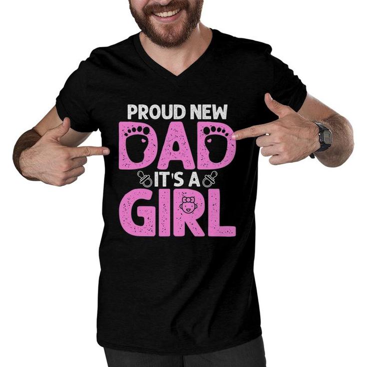 Funny Proud New Dad Gift For Men Father's Day It's A Girl Men V-Neck Tshirt