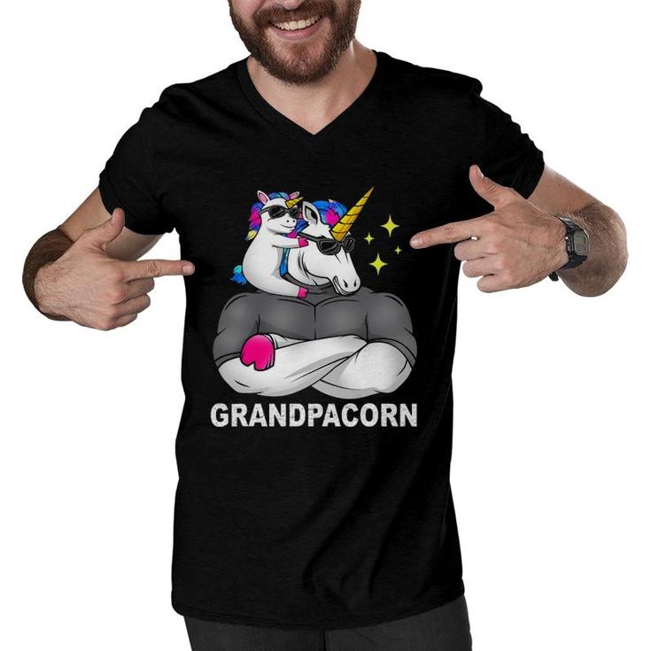 Grandpacorn Muscle , Unicorn Toddler With Grandpa Men V-Neck Tshirt
