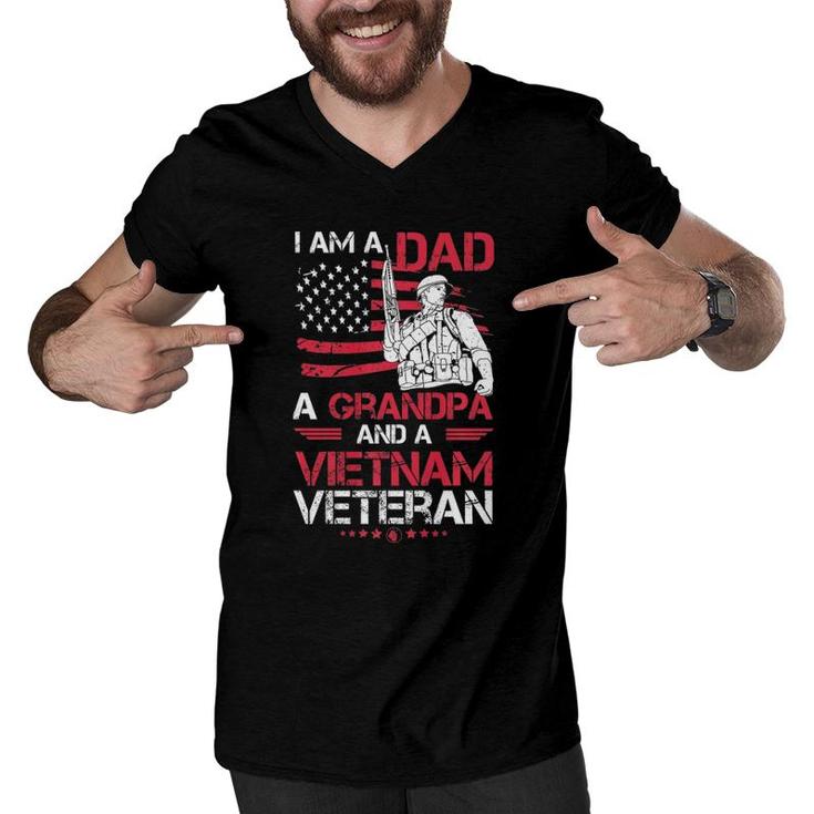 I Am A Dad A Grandpa And A Vietnam Veteran Gift For Grandpas Men V-Neck Tshirt