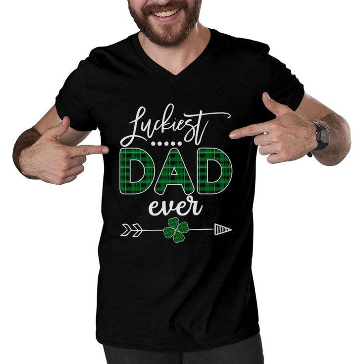Luckiest Dad Ever  St Patricks Day Lucky Irish Men V-Neck Tshirt