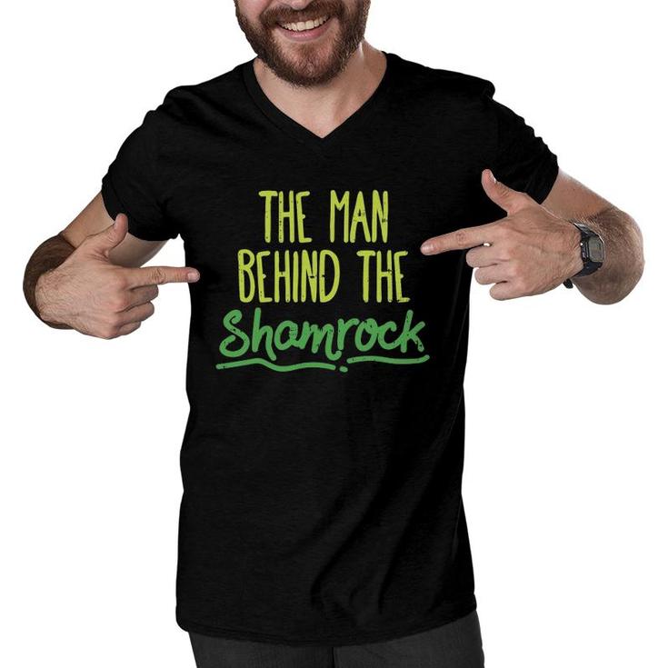 Man Behind The Shamrock  St Patrick's Day Pregnancy Dad Men V-Neck Tshirt