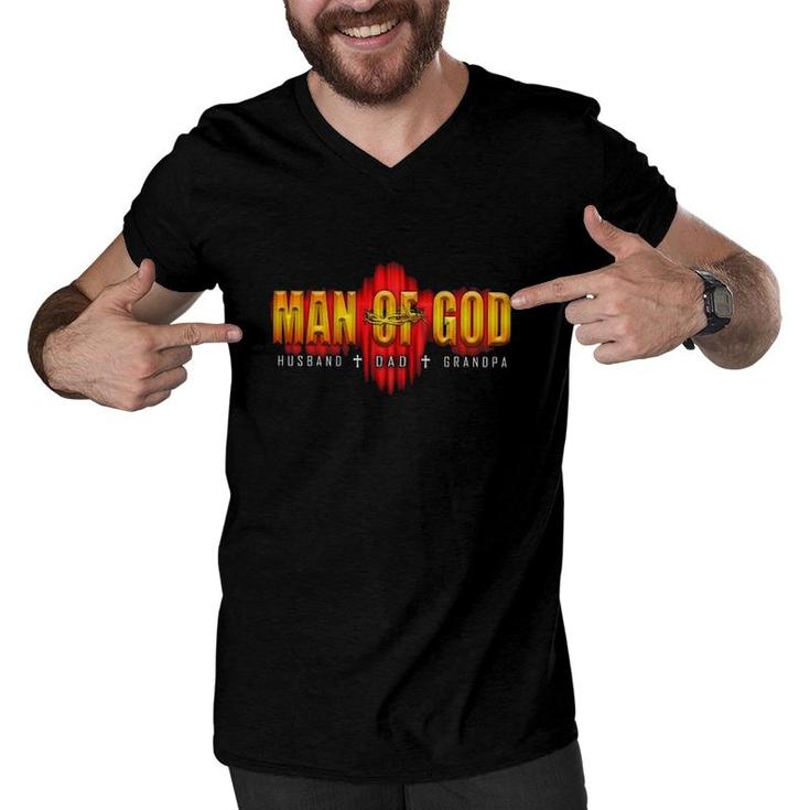 Man Of God Husband Dad Granpa Metal Barbed Wire Men V-Neck Tshirt