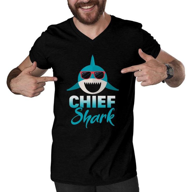 Mens Chief Shark Wearing Cool Sunglasses Grandpa Gift Men V-Neck Tshirt