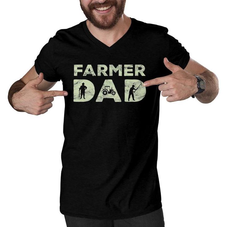 Mens Farmer Dad Farming Enthusiast Father Cute Family Farm Men V-Neck Tshirt