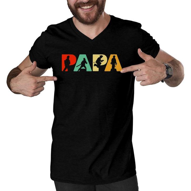 Mens Funny Papa Firefighter Father's Day Gift For Dad Men V-Neck Tshirt