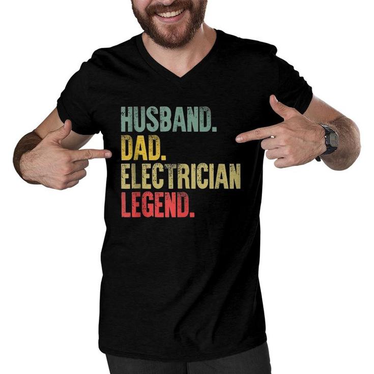 Mens Funny Vintage  Husband Dad Electrician Legend Retro Men V-Neck Tshirt