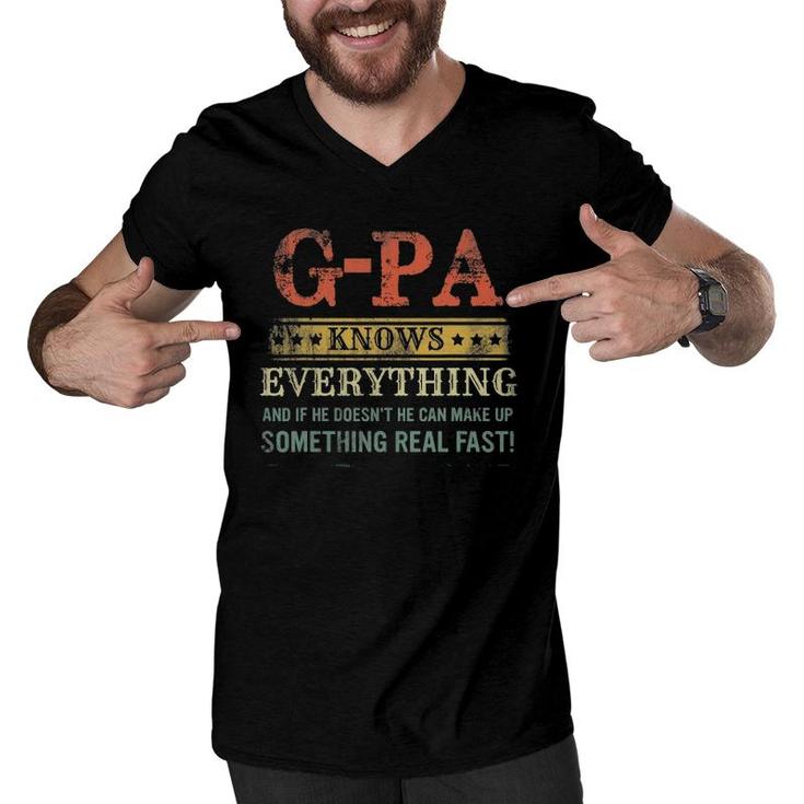 Mens G-Pa Knows Everything Funny Father's Day Vintage Men V-Neck Tshirt