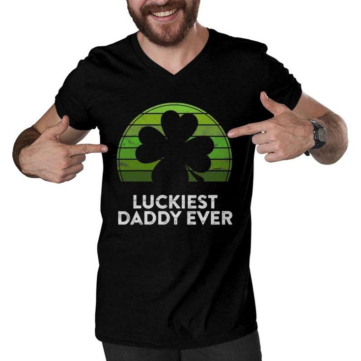 Mens Luckiest Daddy Ever Shamrock Sunset St Patrick's Day Dad Men V-Neck Tshirt