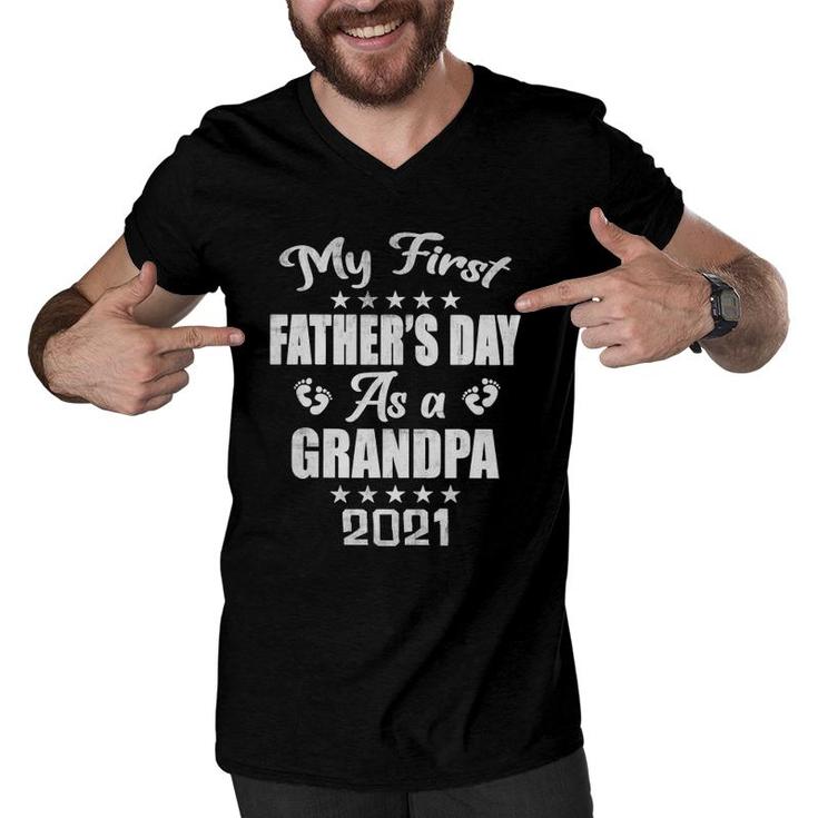 Mens My First Father's Day As A Grandpa - New Baby Announcement Men V-Neck Tshirt