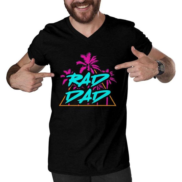 Rad Dad Vintage 80S Design Best Dad Daddy Papa Men V-Neck Tshirt