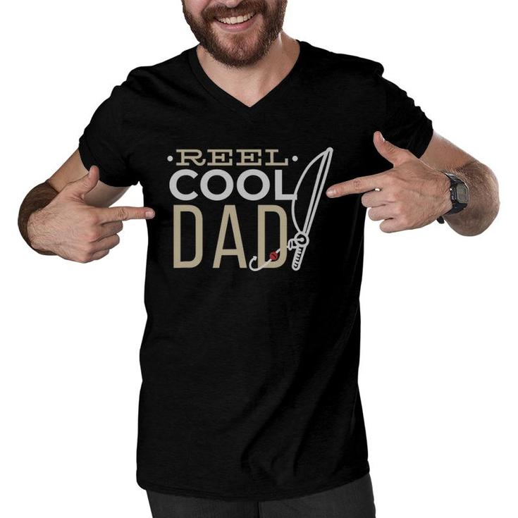 Reel Cool Dad - Pun Father's Day Fishing Quote Funny Fisher Men V-Neck Tshirt