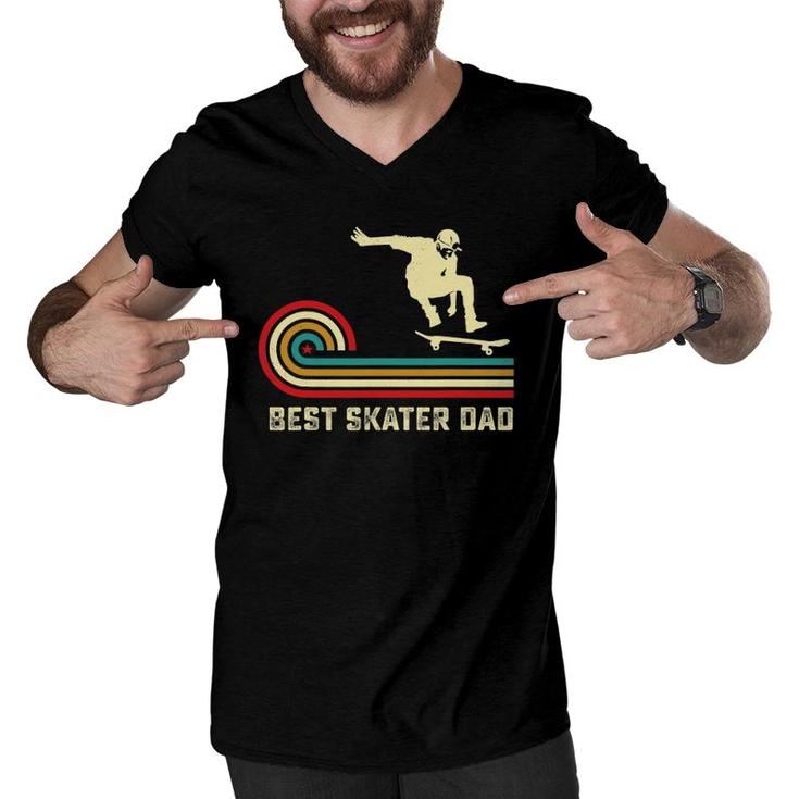 Retro Best Skater Dad Gift Skateboarding Father Skateboarder Men V-Neck Tshirt