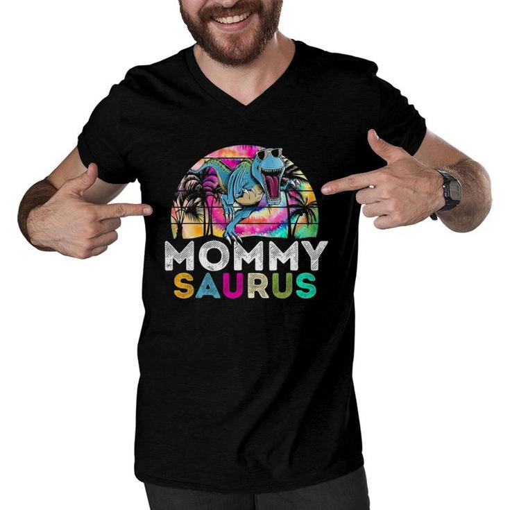 Tie Dye Mommysaurus Dinosaur Daddy Saurus Family Matching Men V-Neck Tshirt