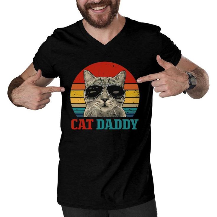 Vintage Cat Daddy Cat Father Husband Cat Lover Animal Lover Men V-Neck Tshirt