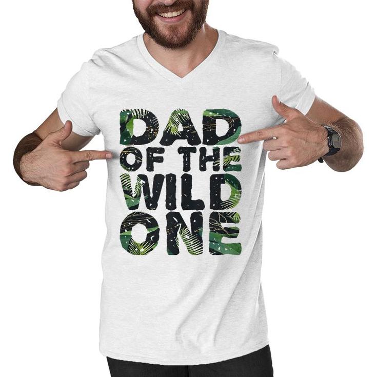 Funny Matching Family Jungle Dad Of The Wild One Men V-Neck Tshirt