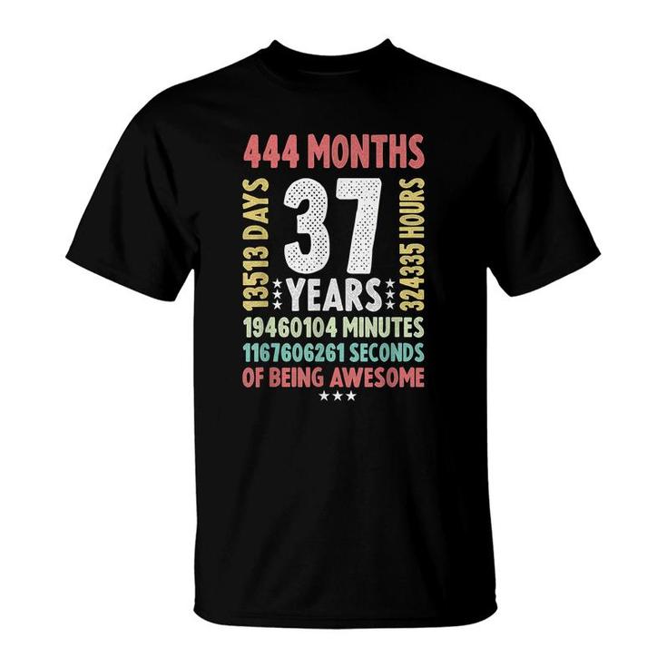 37Th Birthday 37 Years Old Vintage Retro - 37 Yr Old  T-Shirt