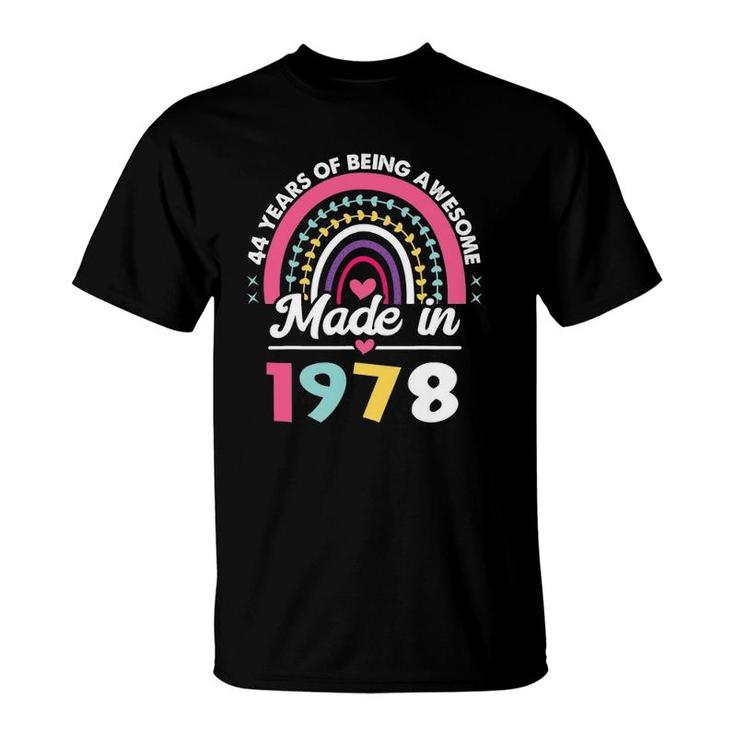 Vintage Made In 1975 T-Shirt 44th Birthday Gift Vintage Made In 1975 T-Shirt 44th Birthday Gift
