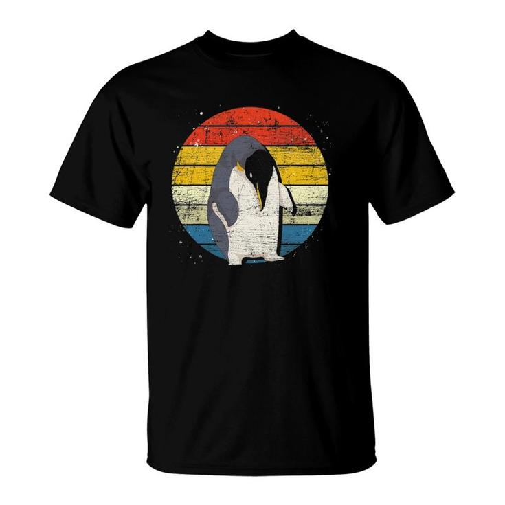 Antarctica Zoo Animal Penguin Lover Retro Penguin T-Shirt