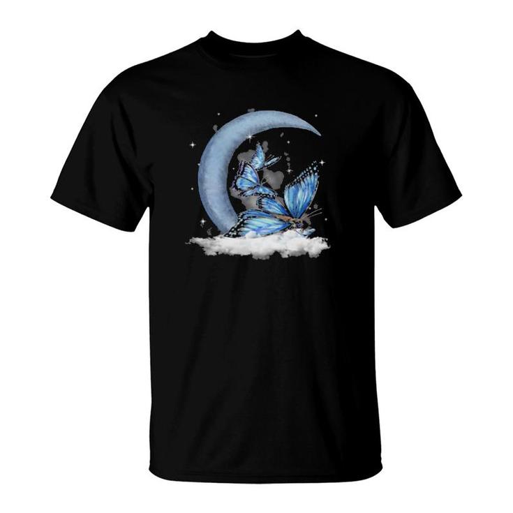 Butterfly Sleeping With Moon, Crescent Moon , Butterfly Sit On The Crescent Moon  T-Shirt