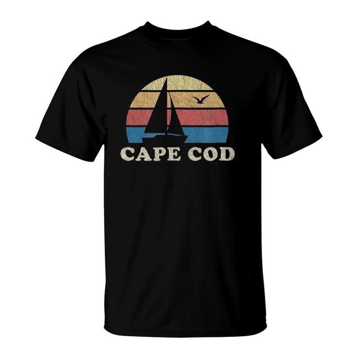 Cape Cod Ma Vintage Sailboat 70S Throwback Sunset T-Shirt