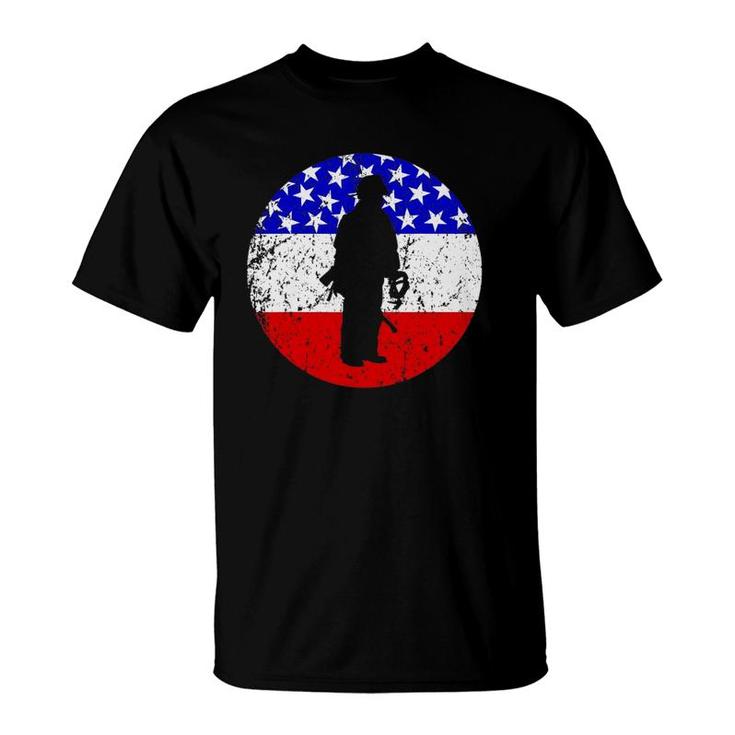 Fireman Retro Style Firefighter American Flag T-Shirt