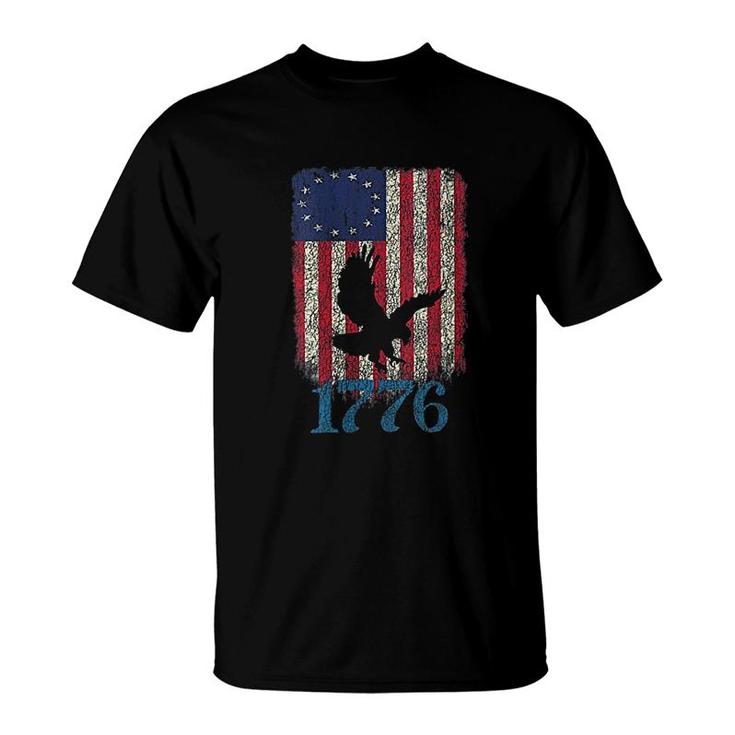 Flag Gift American 1776 Patriot Design T-Shirt