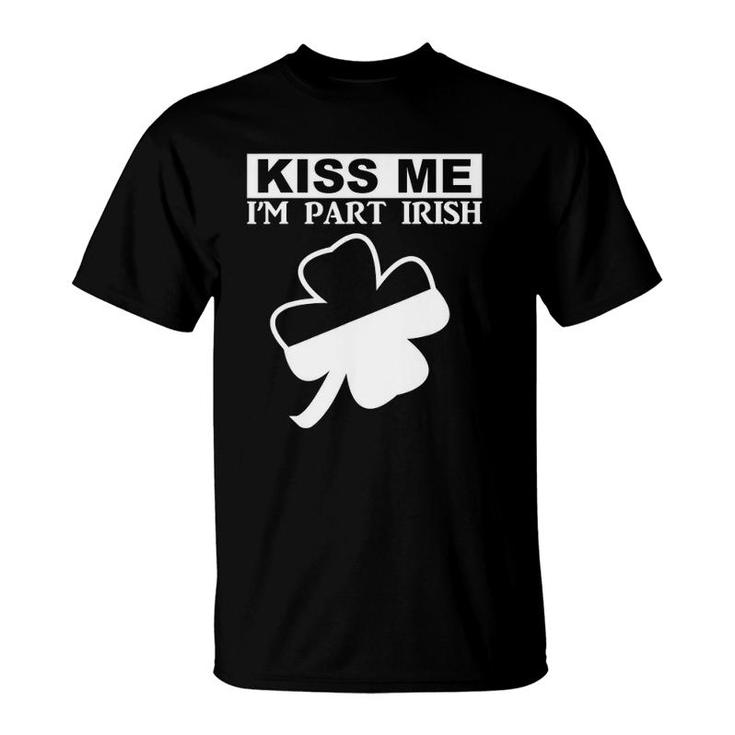 Kiss Me I'm A Medical Secretary Irish Patricks Day Funny T-Shirt Kiss Me I'm A Medical Secretary Irish Patricks Day Funny T-Shirt