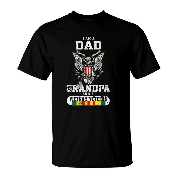 I Am A Dad A Grandpa And A Vietnam Veteran T-Shirt