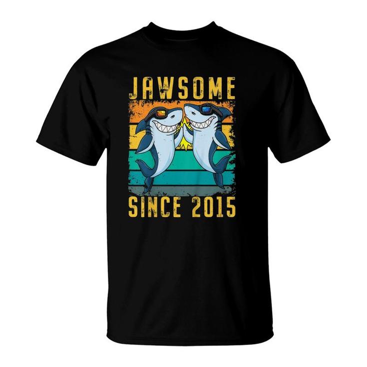 Kids 6Th Birthday Shark 6 Years Old Jawsome Since 2015 Ver2 T-Shirt