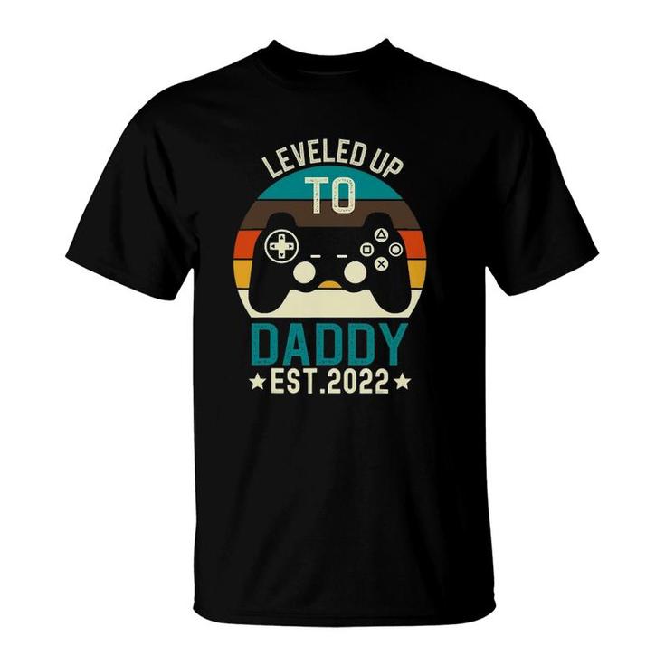 Mens Leveled Up To Daddy 2022 Promoted To Daddy Est 2022 Ver2 T-Shirt
