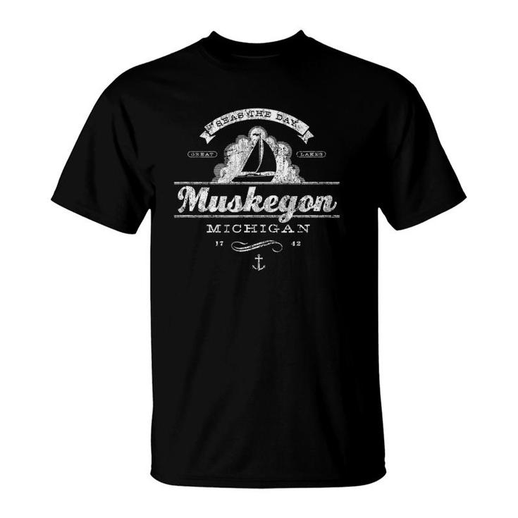 Muskegon Mi Sailboat Vintage Nautical Throwback Tee T-Shirt