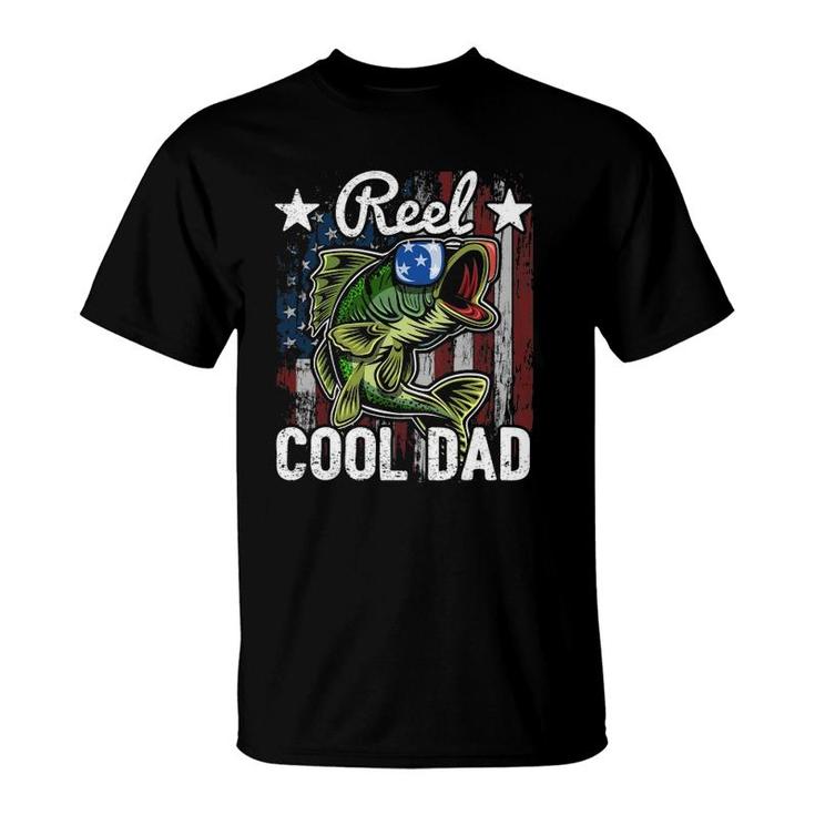 Reel Cool Dad Fishing American Flag Father's Day Gif T-Shirt