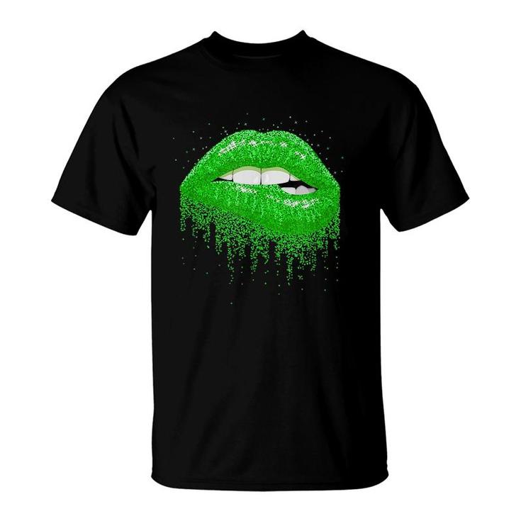 Sexy Irish Lips Kiss St Patricks Day Green Shamrock T-Shirt