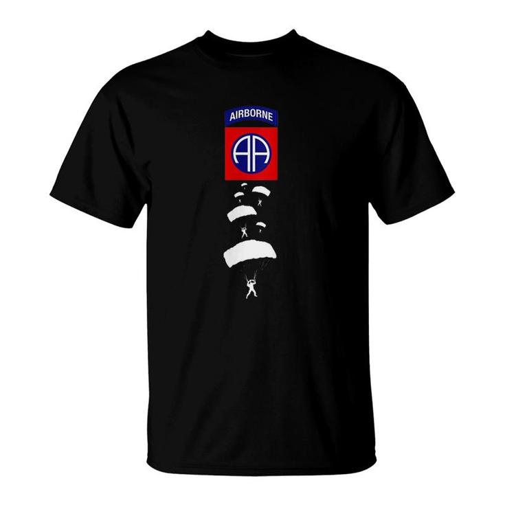 Us Army 82Nd Airborne  - Veteran Day Gift  T-Shirt