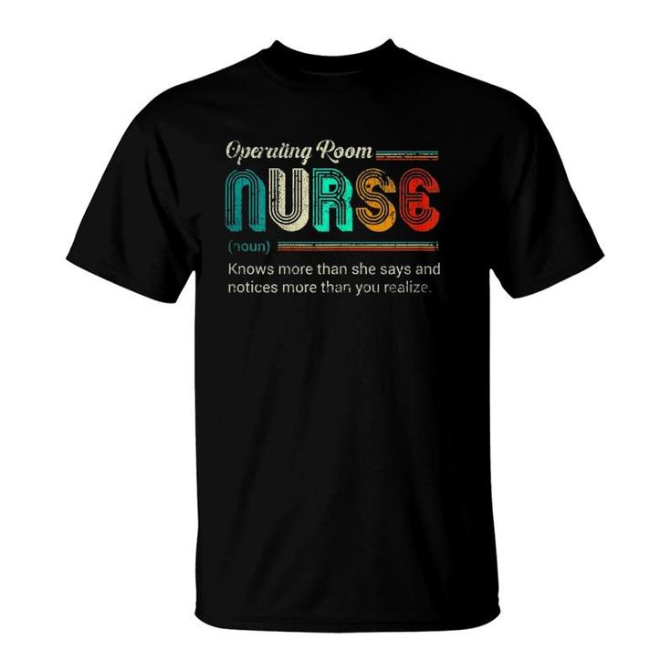 Womens Operating Room Nurse Funny Definition Quote Vintage Style T-Shirt