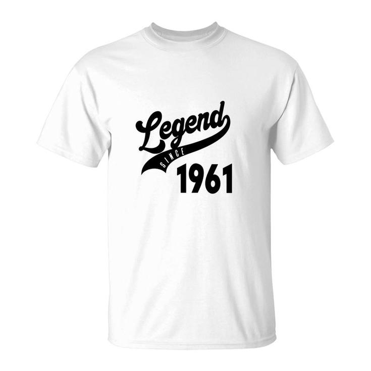 61Th Birthday Legend Since 1961 Happy Birthday Distressed T-Shirt