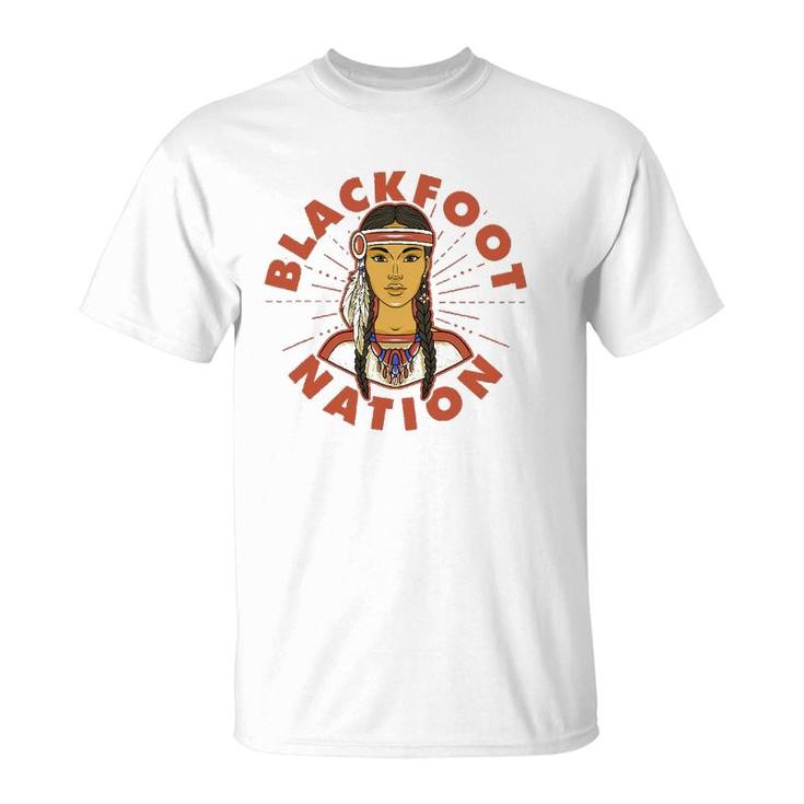 Blackfoot Nation Proud Native American Woman Blackfoot Tribe T-Shirt