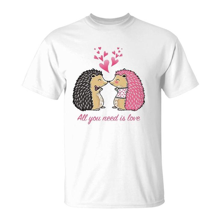 Cute Hedgehogs Kissing Valentine's Day Gift For Her T-Shirt