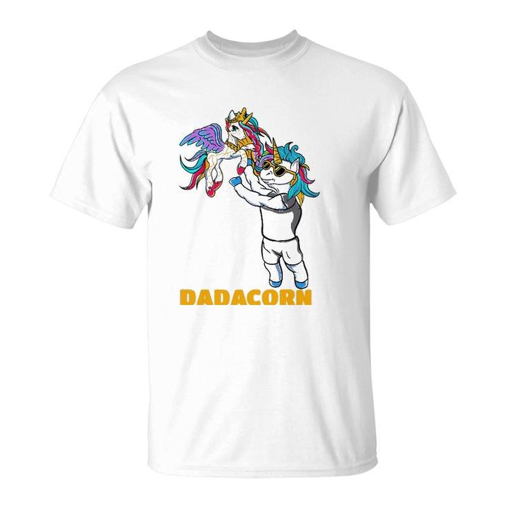 Dadacorn Unicorn Dad For A Family Daddy Father's Day T-Shirt