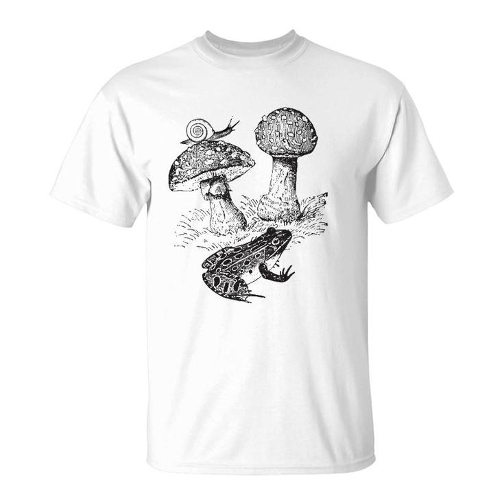 Frog Mushroom And Snail Vintage Botanical Art T-Shirt