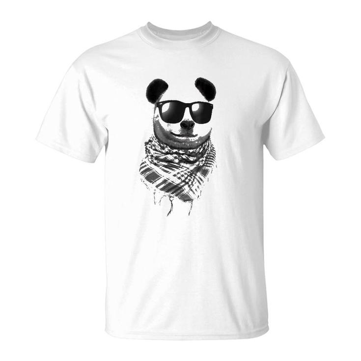 Giant Panda Wear Fishnet Pattern Keffiyeh Sunglass T-Shirt