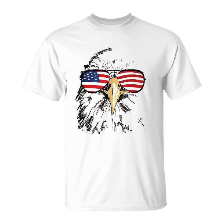 Mens Patriotic Bald Eagle Usa American Flag 4Th Of July Cool Gift  T-Shirt