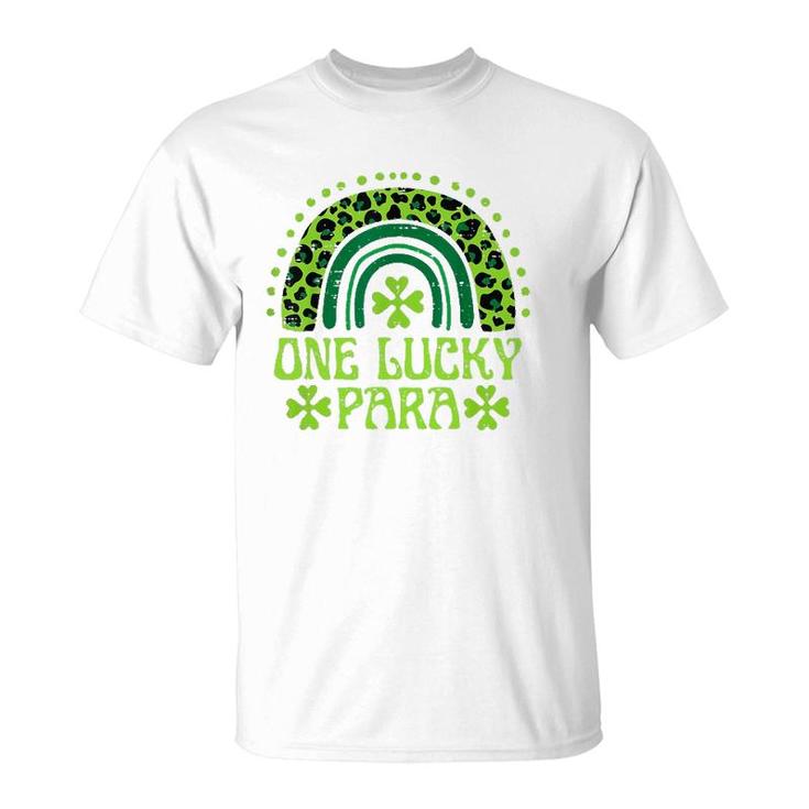 One Lucky Para Funny Family St Patrick's Day Rainbow Leopard Paraprofessional Gift T-Shirt